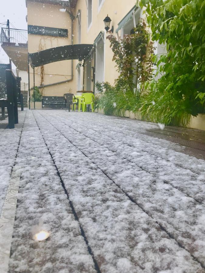 Hotel D'Artiste Pierrefontaine-les-Varans Εξωτερικό φωτογραφία