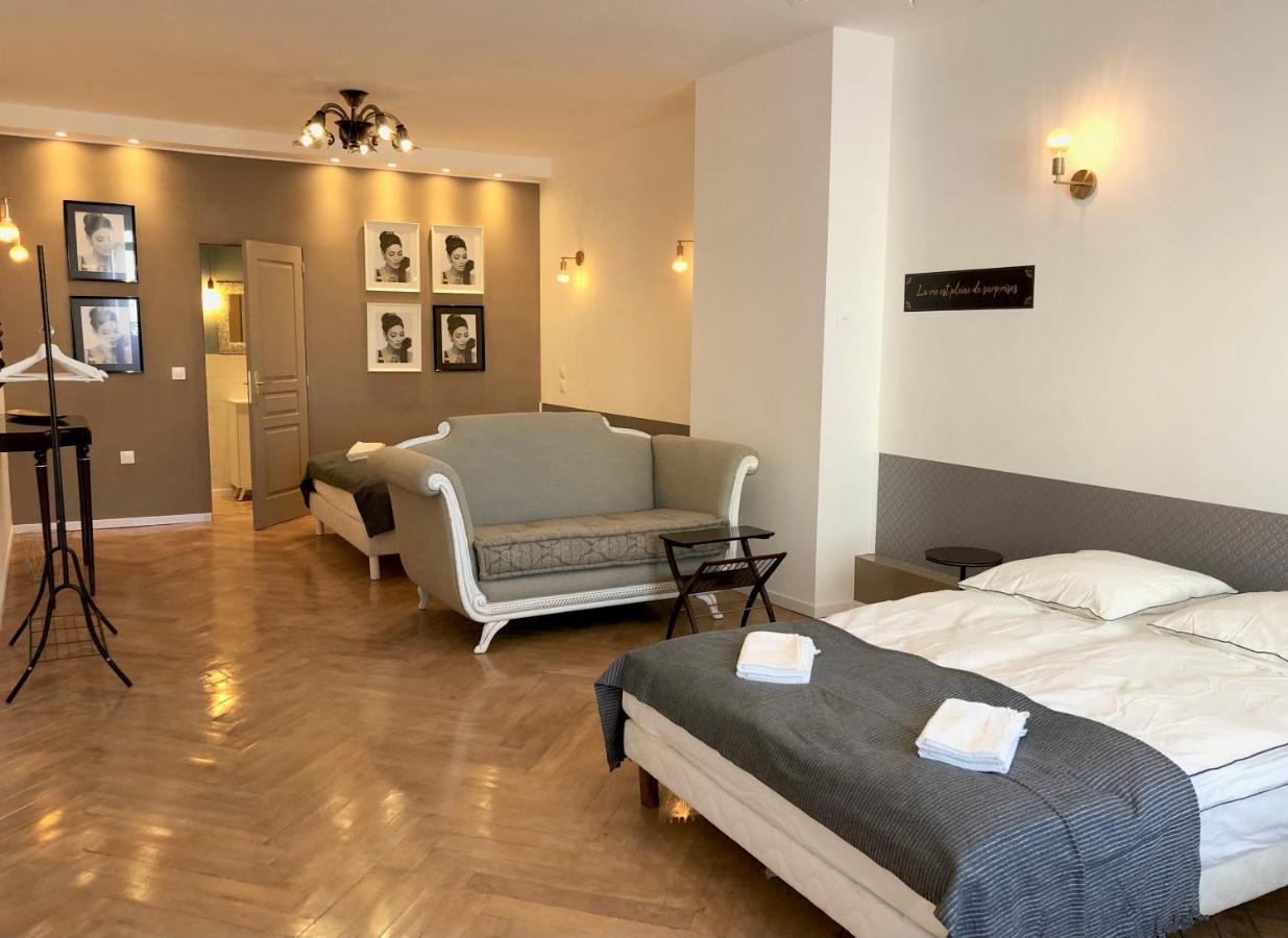 Hotel D'Artiste Pierrefontaine-les-Varans Εξωτερικό φωτογραφία