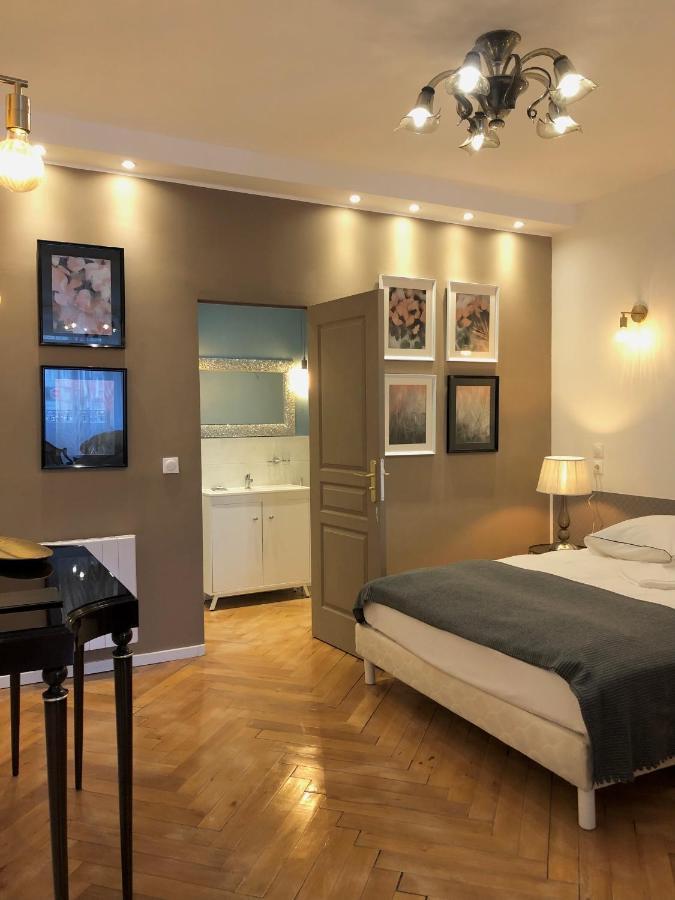 Hotel D'Artiste Pierrefontaine-les-Varans Εξωτερικό φωτογραφία