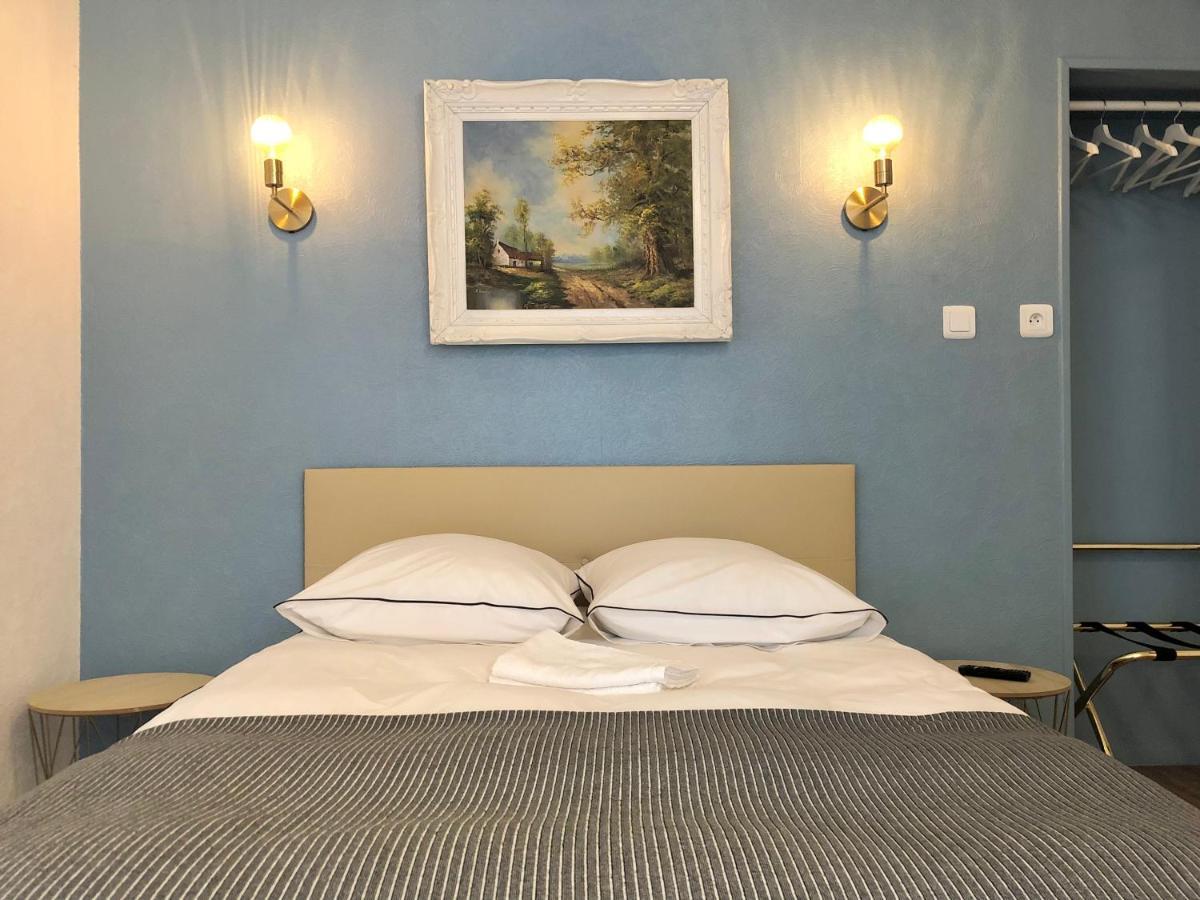Hotel D'Artiste Pierrefontaine-les-Varans Εξωτερικό φωτογραφία